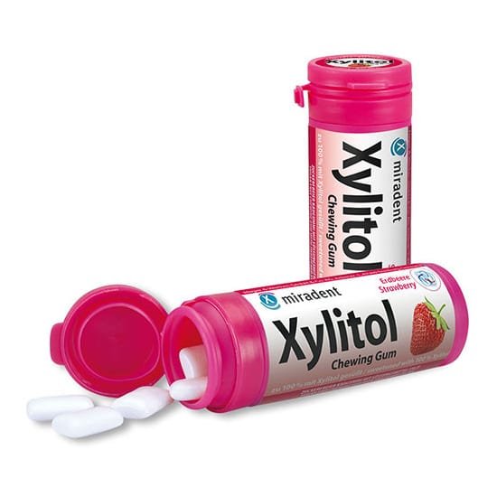 MIRADENT Xylitol Chewing Gum Strawberry, 30 g