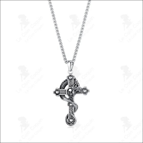 LCC® European and American retro titanium steel necklaces, hip hop dragon skull cross pendant men's necklace;Collares de acero de titanio retro europeo y americano LCC®, collar con colgante de cruz de calavera de dragón de hip hop para hombre