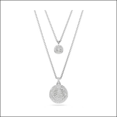 Swarovski Sublima pendant in a layered look;Pendentif Sublime Swarovski au look superposé