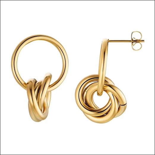 Pair of Lijan gold-colored earrings;Paire de boucles d'oreilles Lijan couleur or
