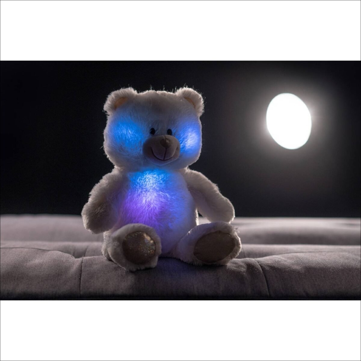 A baby cannot do without the feeling of security that comes from snuggling up to someone or something familiar. 