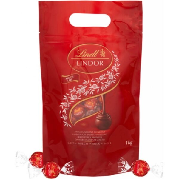 Lindt Lindor Milk Chocolate 1.13 kg is the ultimate indulgence for chocolate lovers. This large, irresistible package contains smooth, velvety milk chocolate truffles filled with the signature Lindor creamy filling.