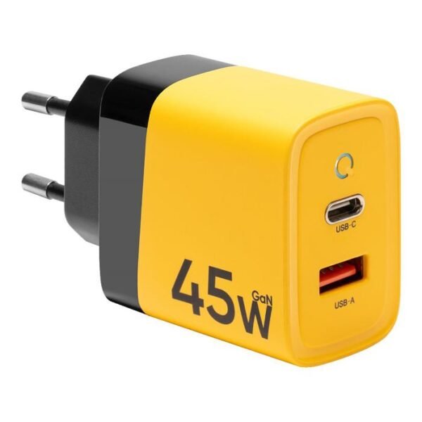 The Tactical Microgrid GaN 45W charger features advanced Gallium Nitride (GaN) technology, delivering efficient and rapid charging in a compact design.