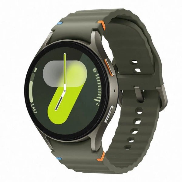The Samsung Galaxy Watch7 40mm in green combines style, performance, and advanced features in a compact and lightweight design.