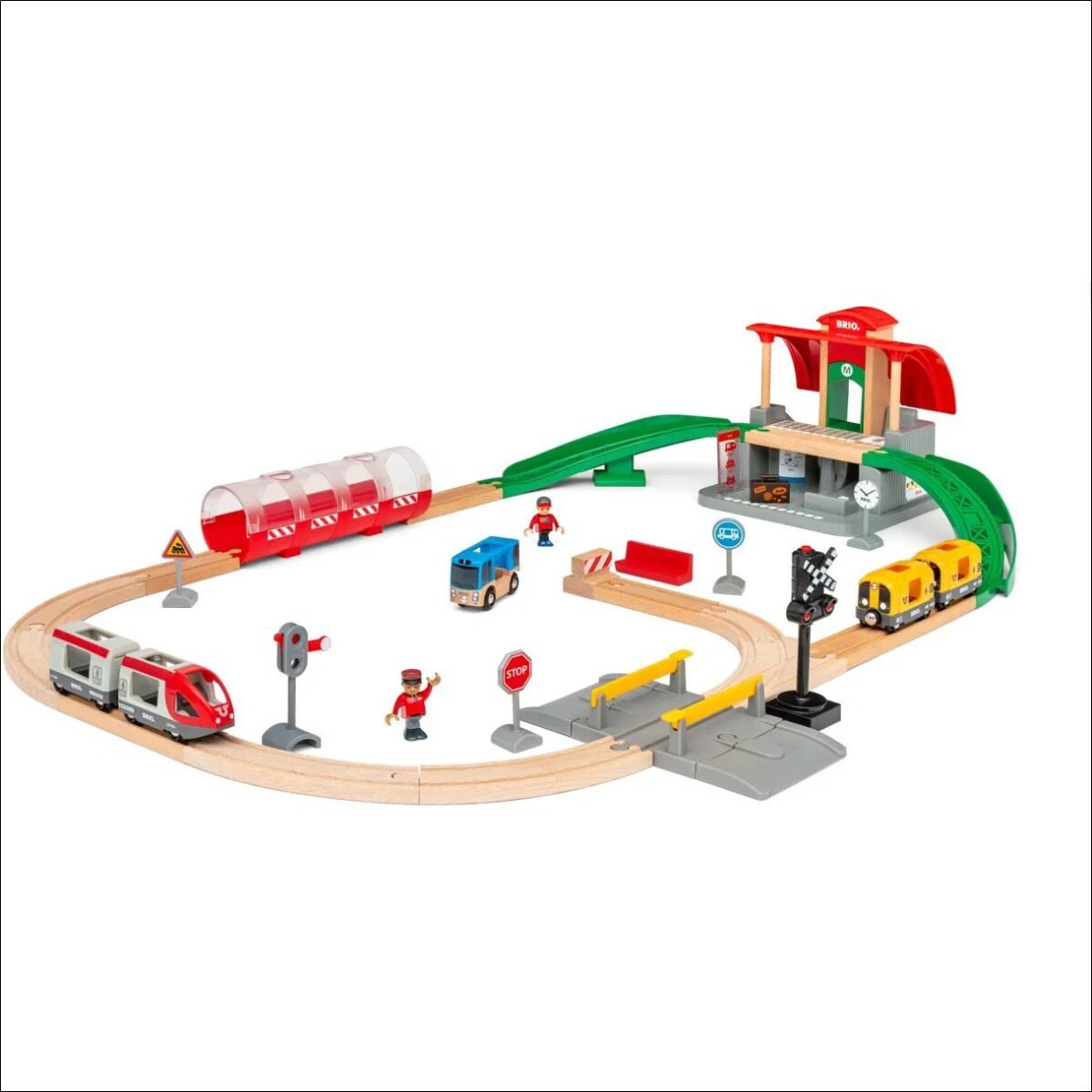 Train Set - Mechanic, material: wood, package contains accessories, figurine, rails and zastávka,
