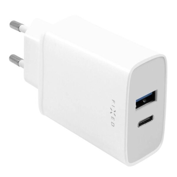 The FIXED USB wall charger (FIXC30-CU-WH) is a compact and efficient charging solution, equipped with a single USB-C PD port that provides up to 30W of fast charging power.